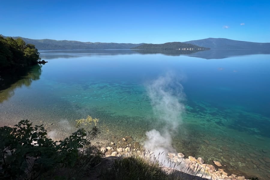 Lake Kussharo steam from beach