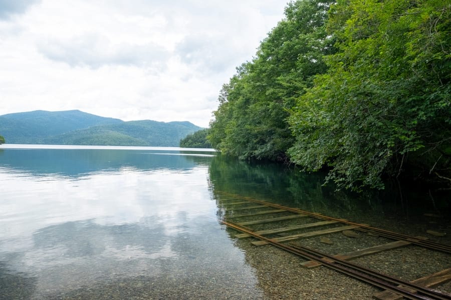Lake Shikaribetsu submerged railway line (2)