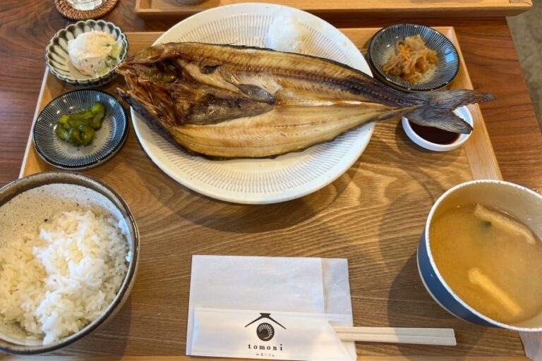 Shiretoko Cusine Tomoni hokke fish